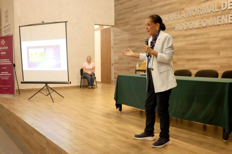 Yucatán impulsa educación multigrado con el Primer Foro Estatal de Saberes Docentes