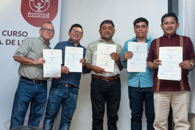 Fortalecen capacitación para el trabajo en la Escuela de Artes y Oficios