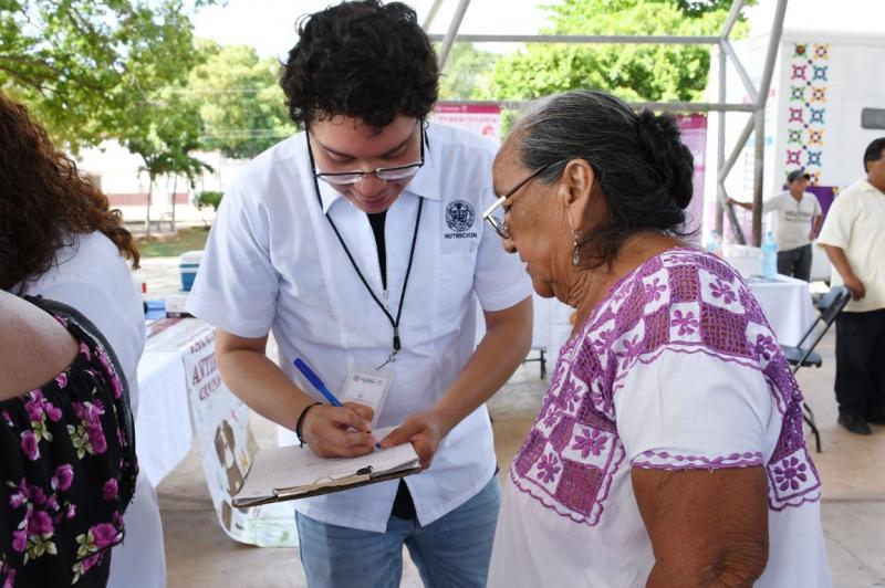 Renacimiento Maya lleva servicios gratuitos de salud a Kopomá